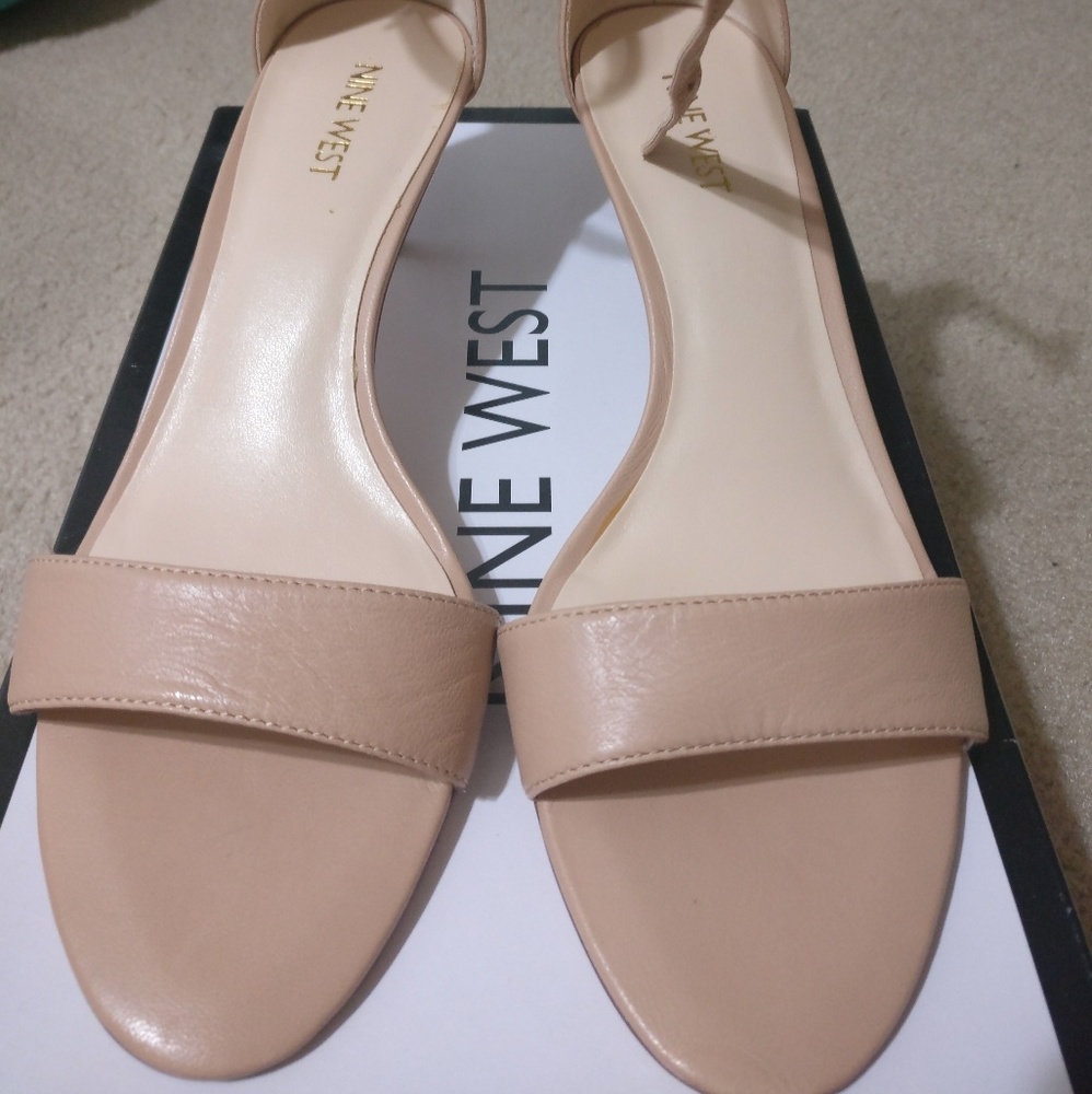 Nine west leisa heels